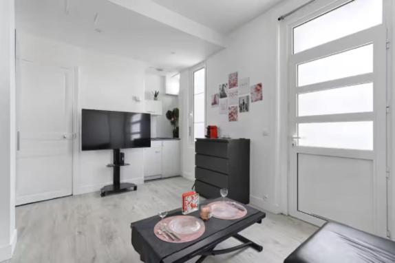 Appartement Fantin Latour Confortable 2p Seine Et Tour Eiffel