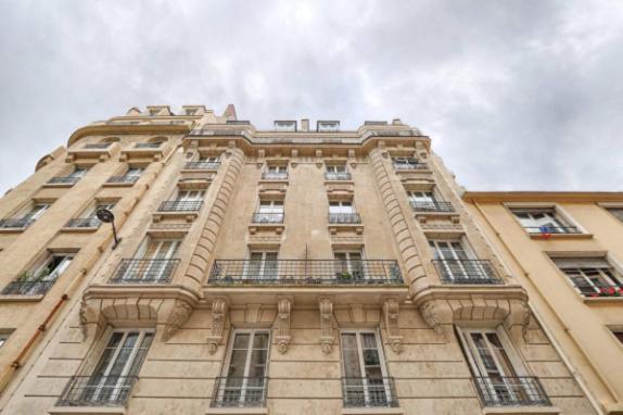 Appartement Fantin Latour Confortable 2p Seine Et Tour Eiffel Parijs