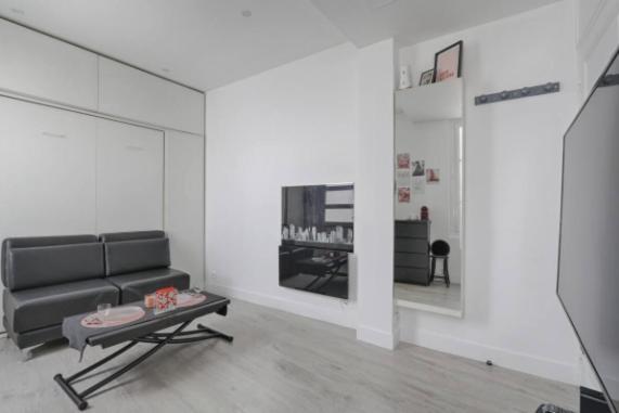 Fantin Latour Confortable 2p Seine Et Tour Eiffel Parijs